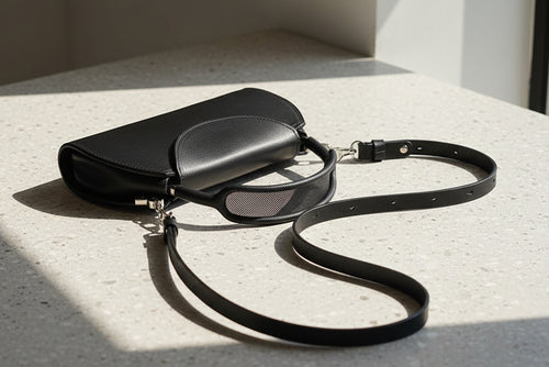 AirPods Max Full-Grain Leather Case