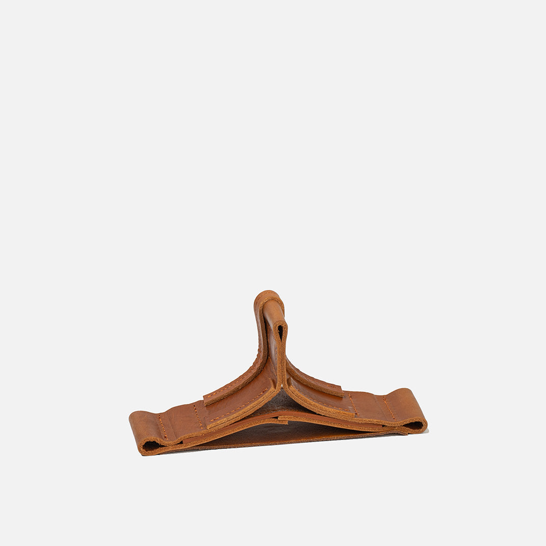 AirPods Max Leather Stand by Maxara