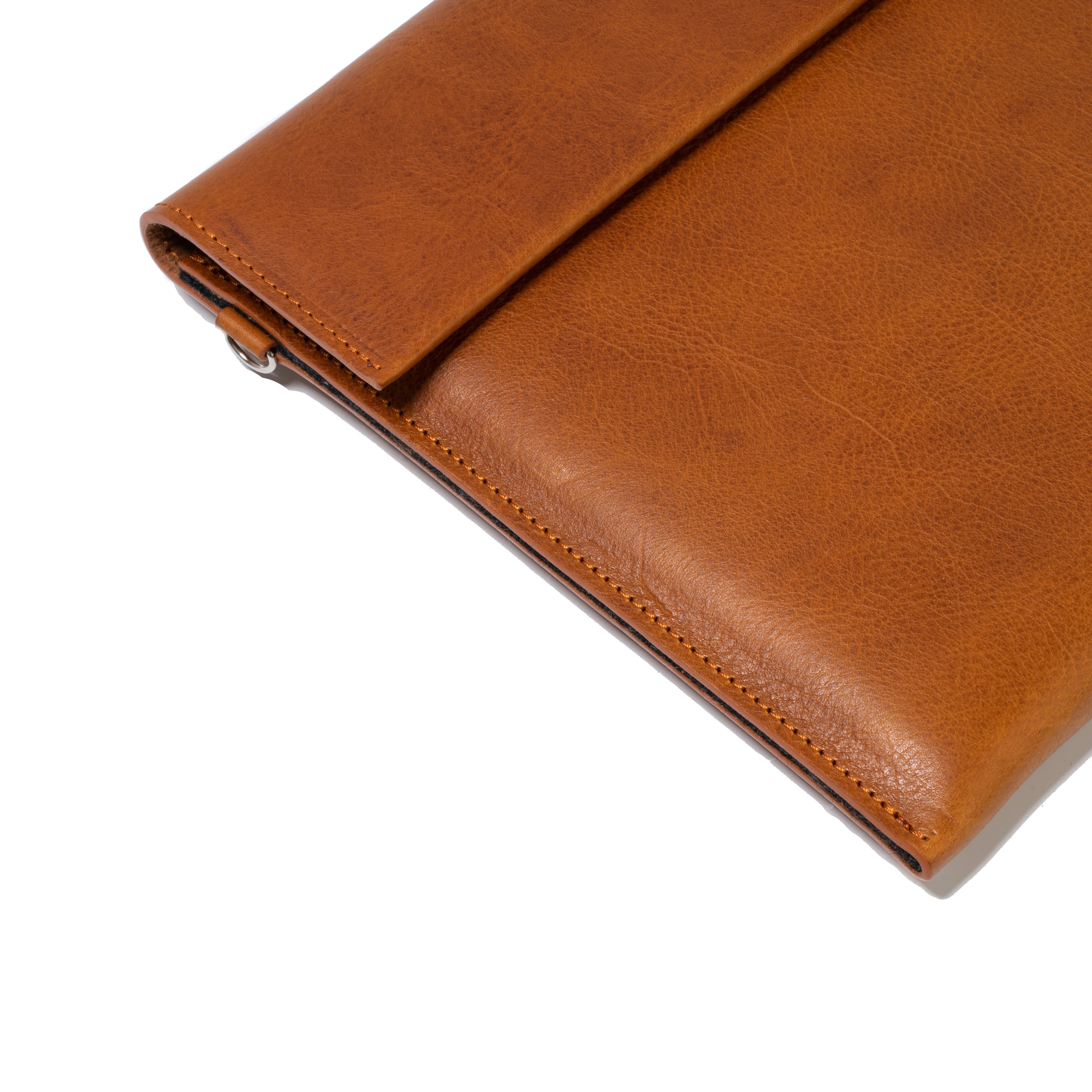 Leather Bag for MacBook - The Minimalist 2.0 by Maxara