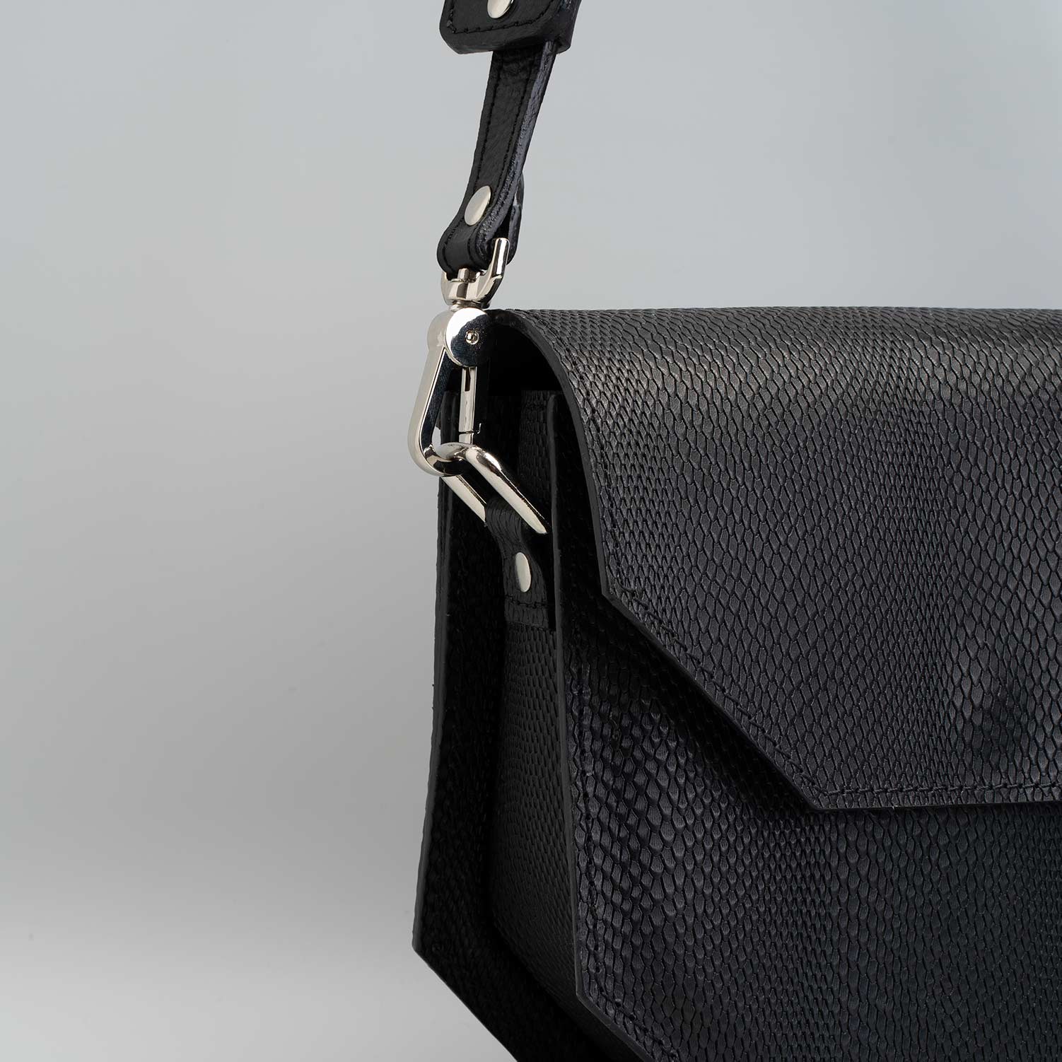 Embossed Snake Print Purse by Maxara